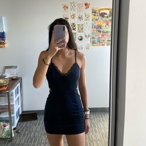 Lulu’s XS navy blue dress